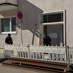 Die Kriminalpolizei ermittelt. Foto: Lars Haubner/News5/dpa