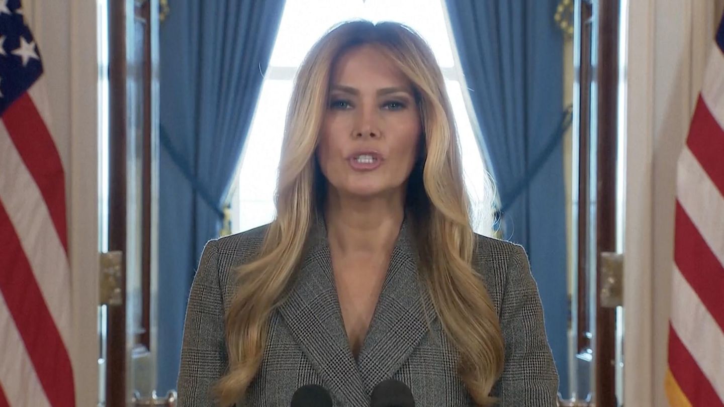 Debatte um Vorstoß: Epstein-Überlebende kritisieren Vorstoß von Melania Trump scharf