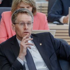 Wählen die Menschen in Schleswig-Holstein Daniel Günther (CDU) ein drittes Mal? (Archivbild) Foto: Markus Scholz/dpa