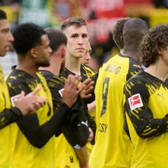 Schlotterbeck hat verlängert, doch wie lange bleibt er? Foto: Bernd Thissen/dpa