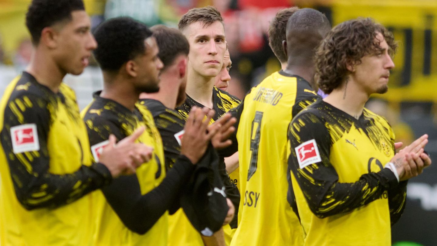 Fußball: "Ein Unding": Schlotterbeck-Frage spaltet BVB