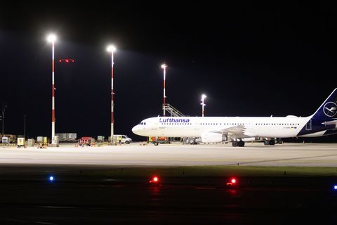 Die Gewerkschaft Cockpit hat bei Lufthansa und Eurowings auch am Hamburger Flughafen zum Streik aufgerufen. (Symbolbild) Foto: B