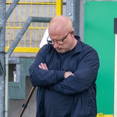 Ein Punkt in Münster: Fürths Trainer Heiko Vogel reagiert nicht zufrieden. Foto: David Inderlied/dpa