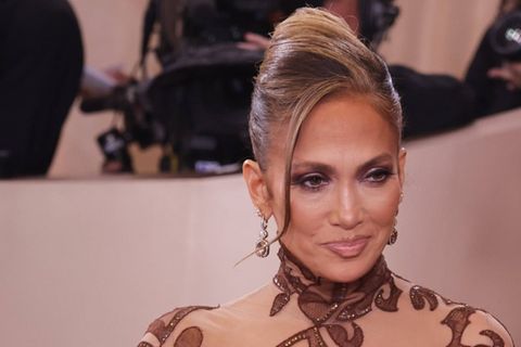 Jennifer Lopez stand beim Coachella auf der Bühne.