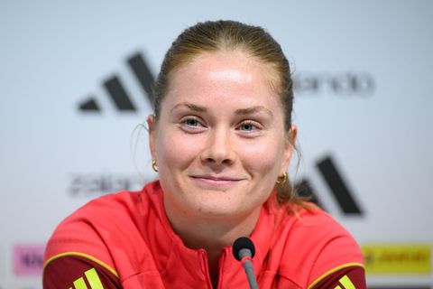 Freut sich über die erste Cheftrainerin in der Männer-Bundesliga: Sjoeke Nüsken. (Archivbild). Foto: Robert Michael/dpa