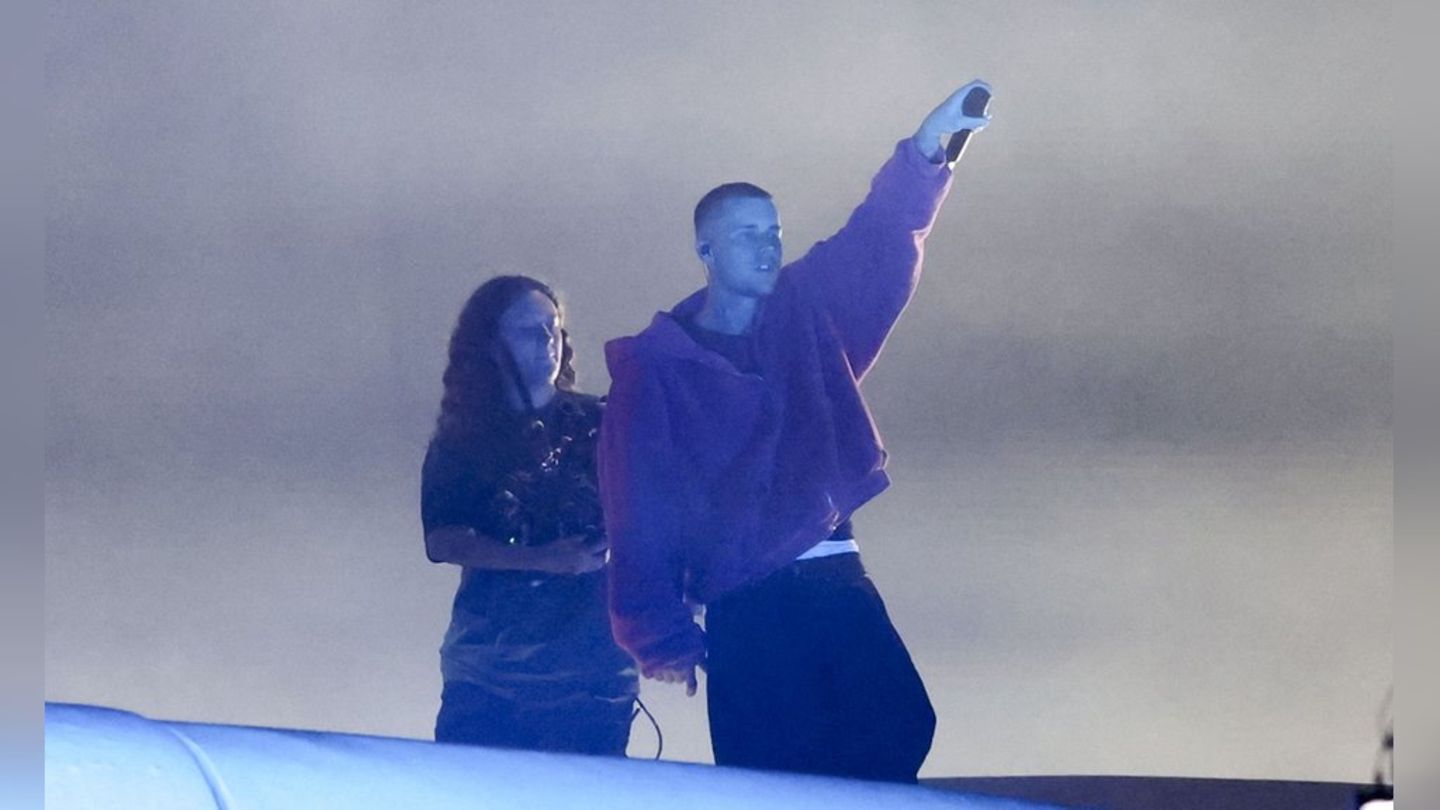 Justin Bieber performte am Samstagabend vor zahlreichen Weltstars beim Coachella-Festival.