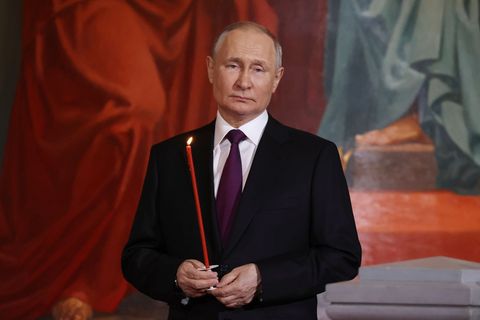 Kremlchef Putin hatte verfügt, dass für 32 Stunden die Waffen bis Mitternacht Ortszeit am Sonntag schweigen sollen. (Archivbild)