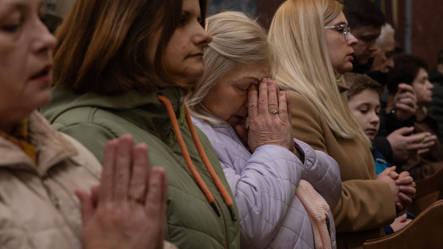 Krieg: Oster-Waffenruhe in der Ukraine abgelaufen