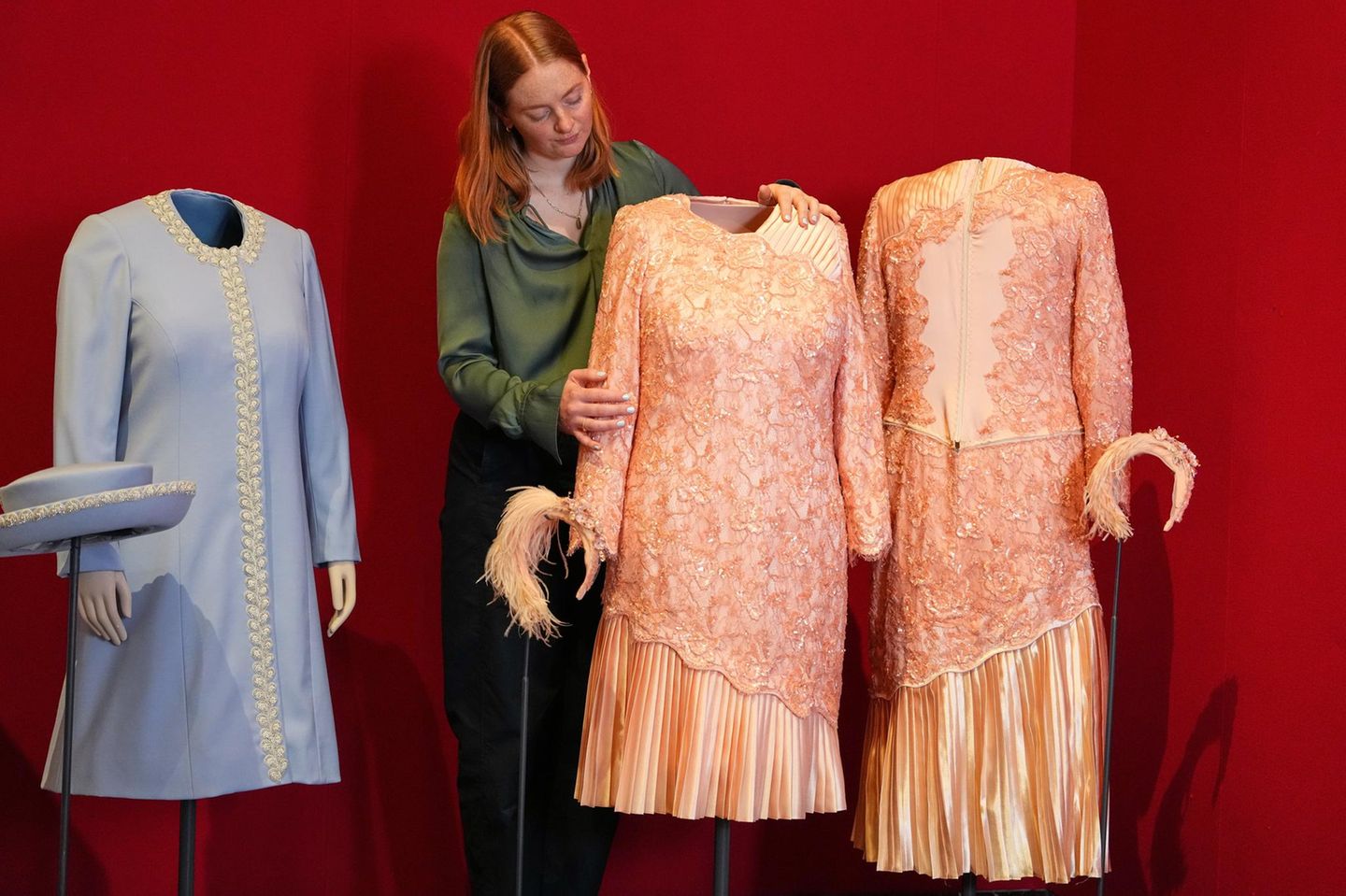Ausstellung in London: "Queen Elizabeth II: Her Life in Style"