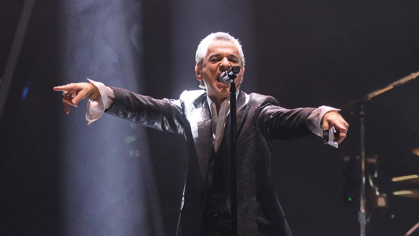 Unerwartetes Comeback: Dieser uralte Hit ist plötzlich wieder in den Charts – und keiner weiß, warum