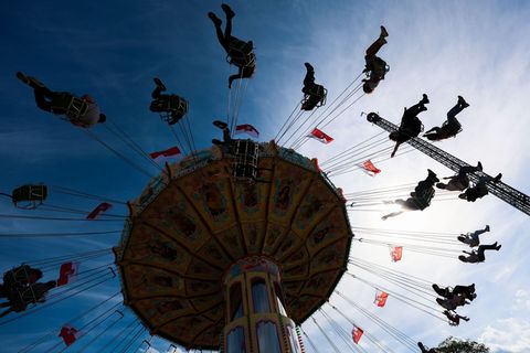 Der Besuch auf dem Rummel am Neckar-Ufer könnte sich - auch finanziell - für Familien besonders an den drei Familien-Mittwochsta