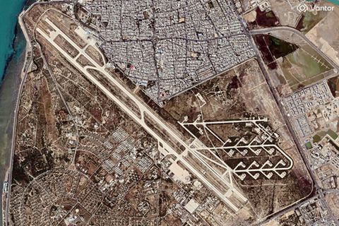 Satellitenaufnahme des Flughafens von Buschehr