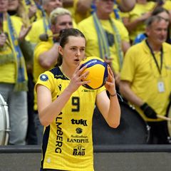 Letzter Aufschlag für den SSC: Leana Grozer verlässt den Verein am Saisonende. Foto: Michael Schwartz/dpa