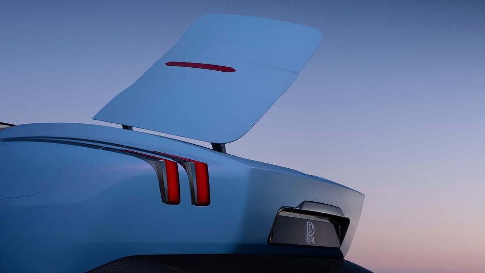 Heckansicht des Nightingale Cabrio