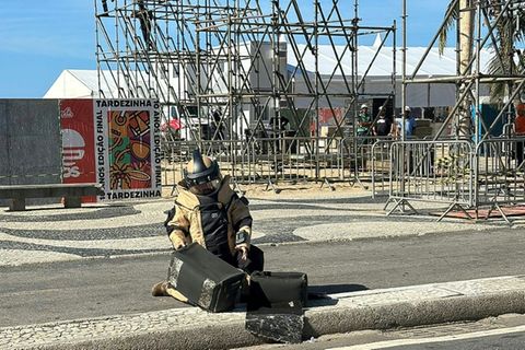 Sprengstoff-Einsatz an der Copacabana