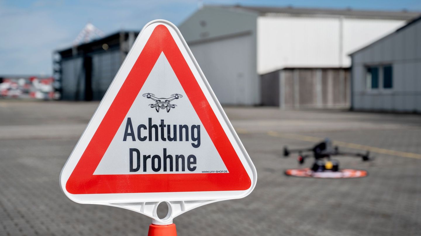 Express-Lieferung aus der Luft: Testflüge mit Frachtdrohne nach Juist gestartet