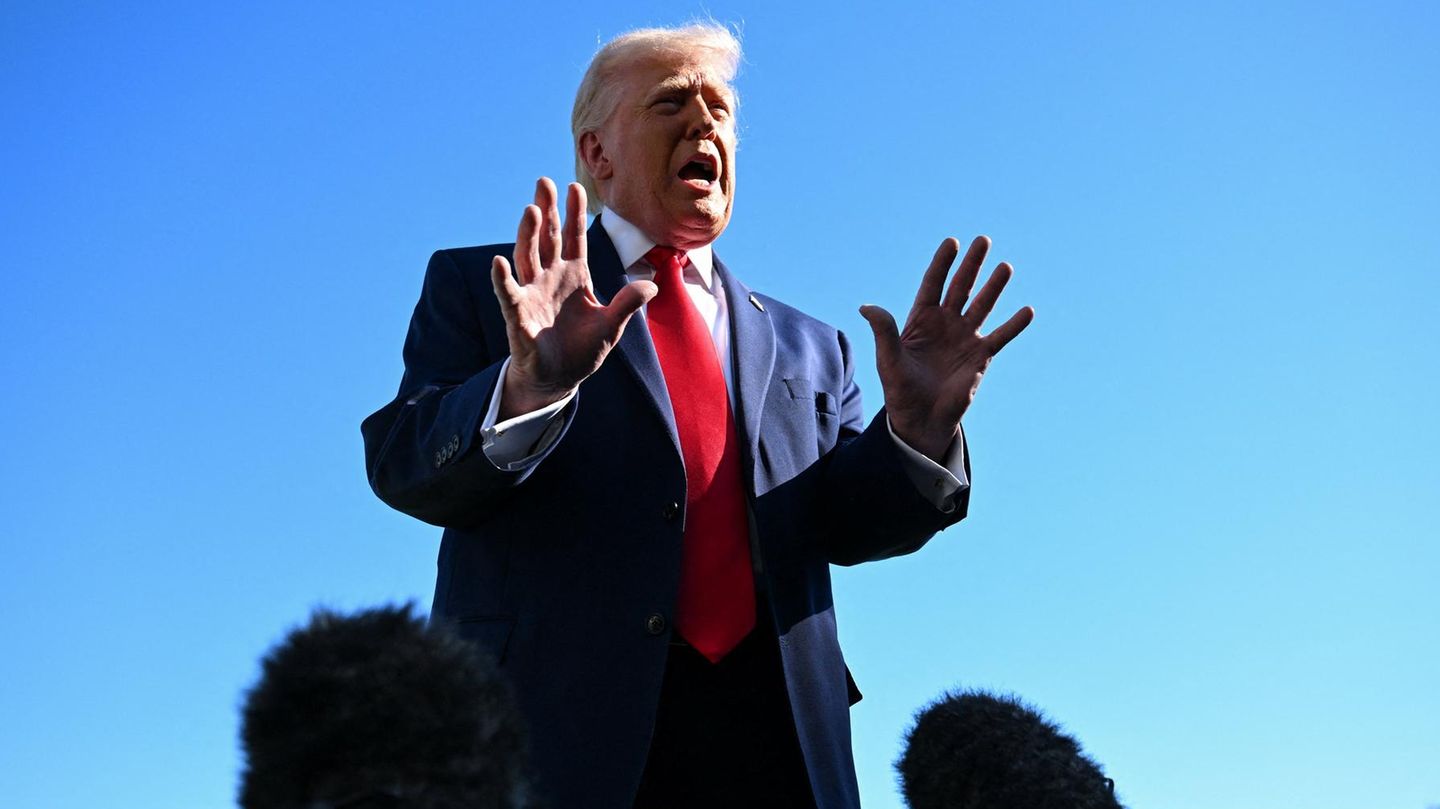 US-Präsident Donald Trump spricht zur Presse