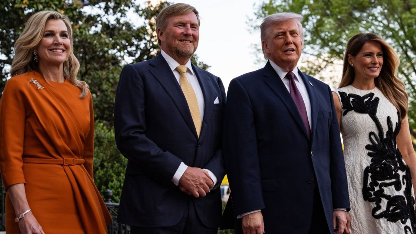 Gute Stimmung: Máxima und Willem-Alexander (l.) sowie Donald und Melania Trump posierten lachend für die Fotografen.