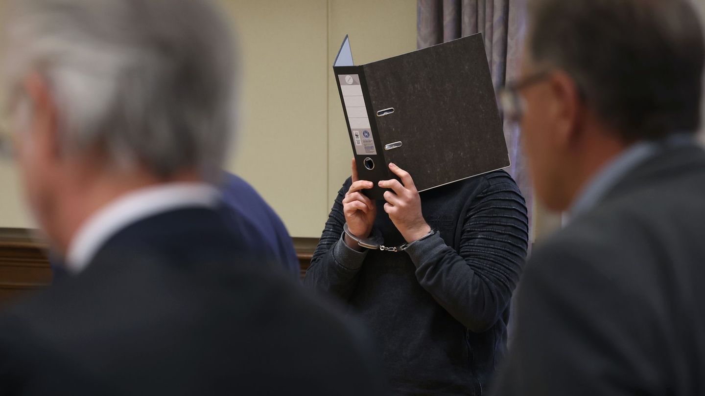 Der Angeklagte hat sich für seine Tat entschuldigt. (Archivbild) Foto: Karl-Josef Hildenbrand/dpa
