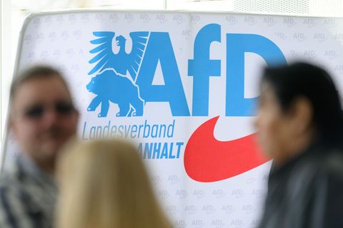 Im November 2023 war die AfD Sachsen-Anhalt vom Verfassungsschutz als gesichert rechtsextremistisch eingestuft worden. (Archivbi