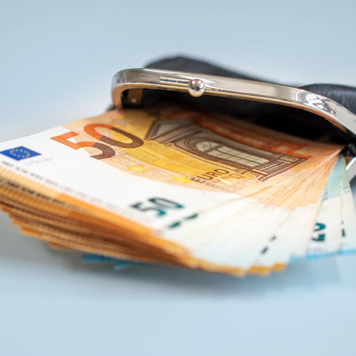 Beschäftigte können sich auf bis zu 1000 Euro extra freuen – doch nicht alle werden die Entlastungsprämie bekommen