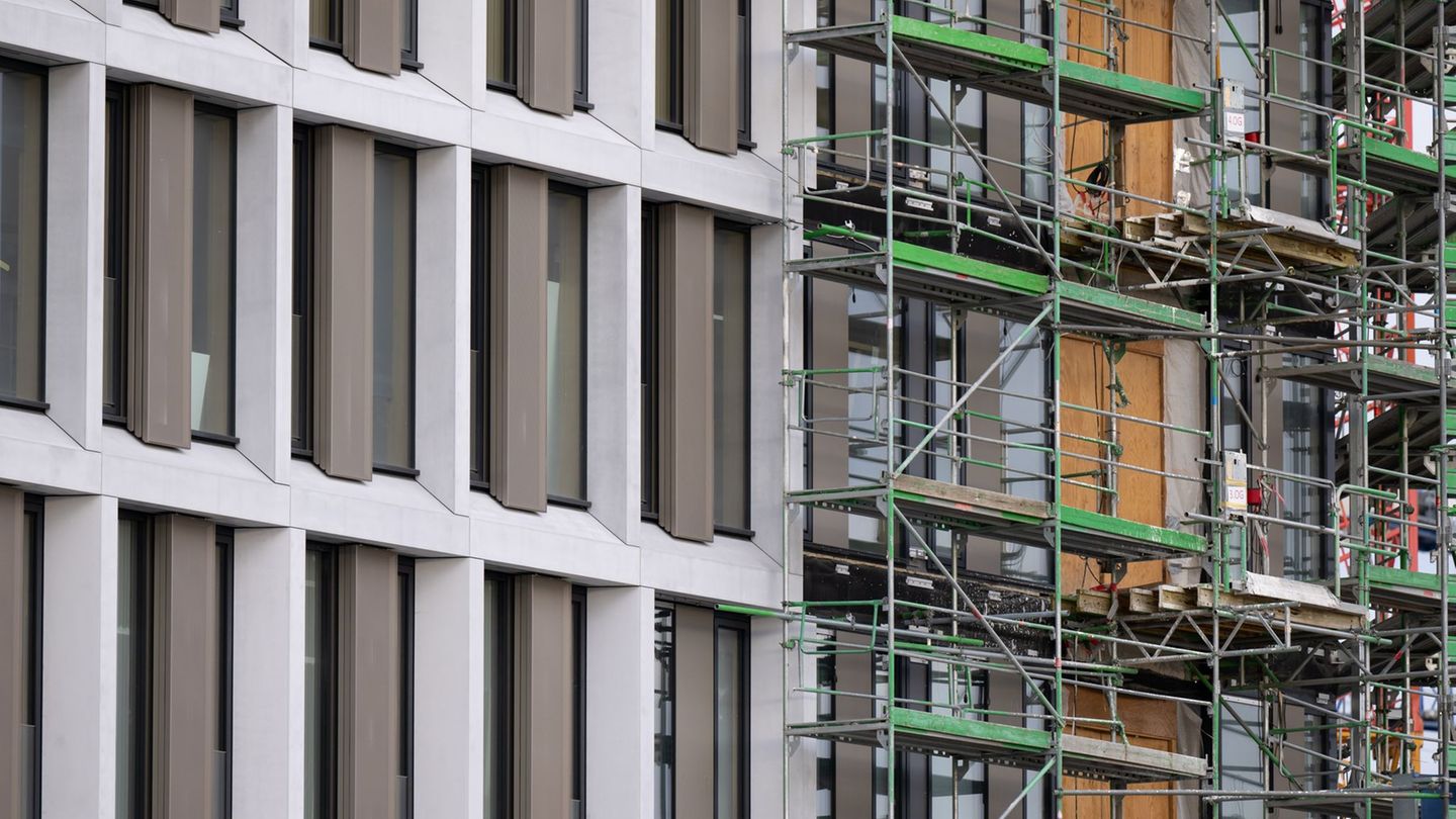 Wenn möglich, sollen Neubauten für staatliche Behörden in Zukunft die Ausnahme sein. "Mieten statt bauen" lautet das neue Motto