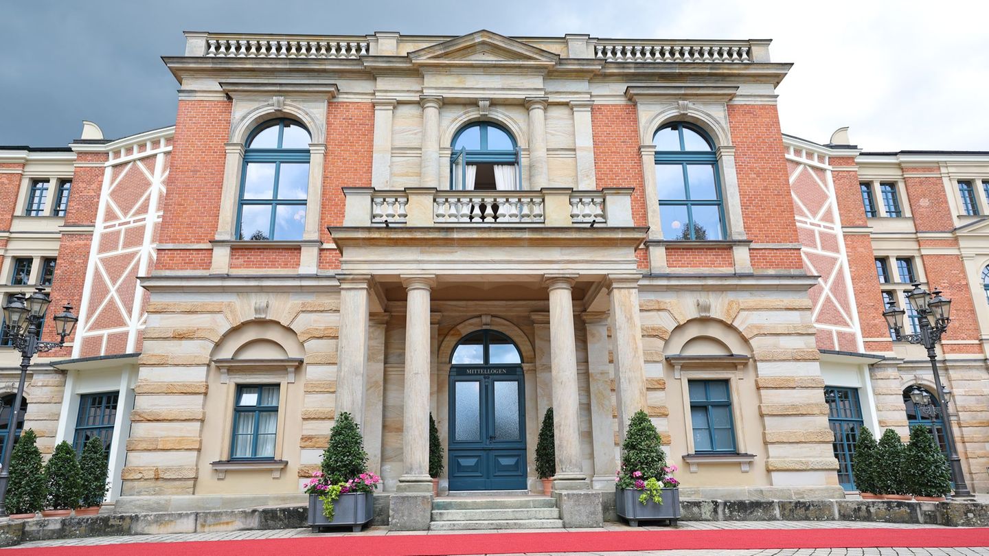 Die Bayreuther Festspiele ringen um eine neue Struktur. Foto: Daniel Karmann/dpa