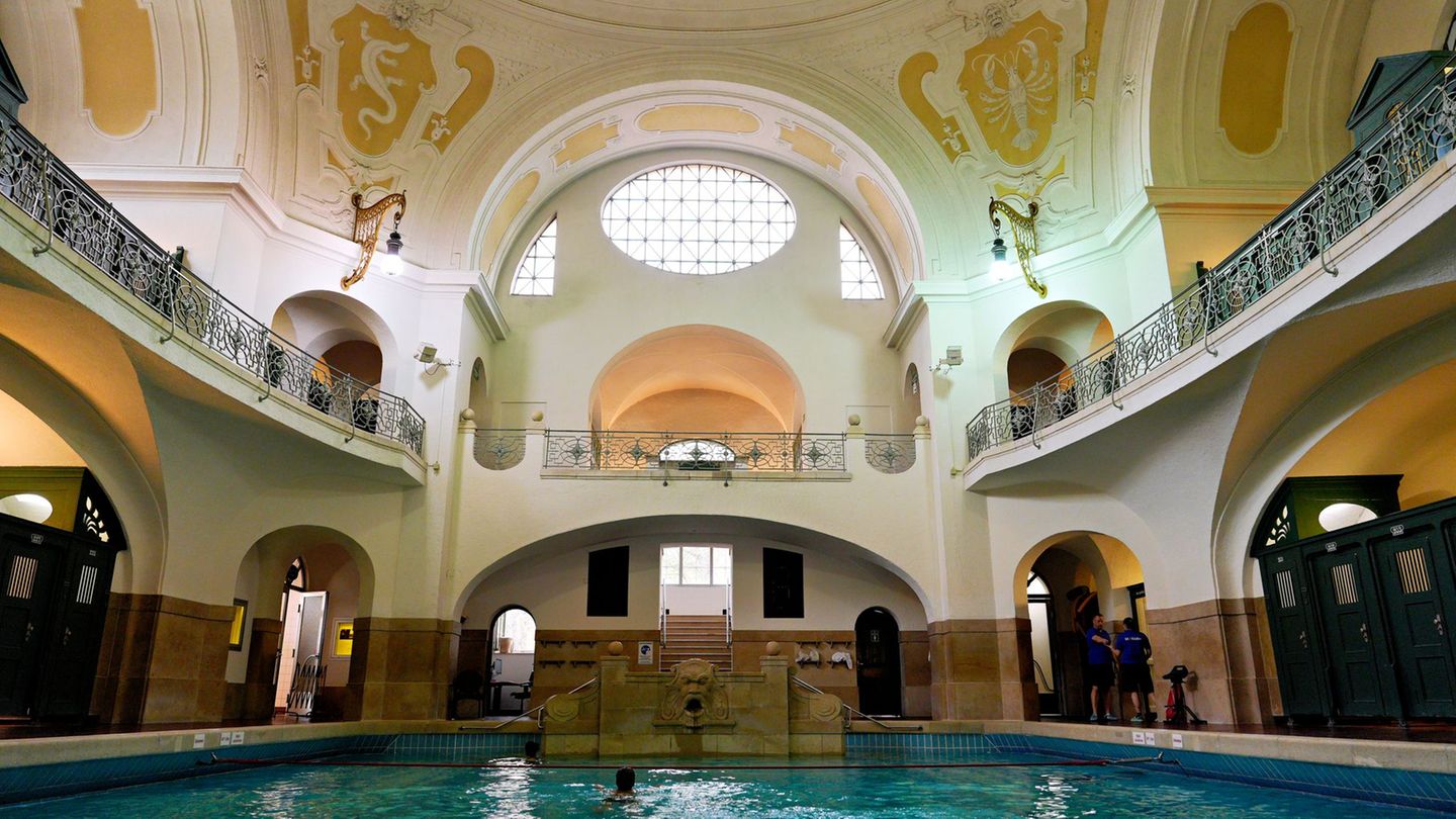 Das Müller'sche Volksbad feiert im Mai sein 125-jähriges Bestehen. Foto: Uwe Lein/dpa