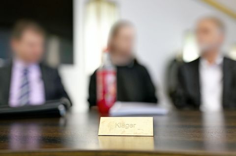 Die Kläger monieren "Einheitsbrei" in der Berichterstattung. Foto: Uwe Anspach/dpa