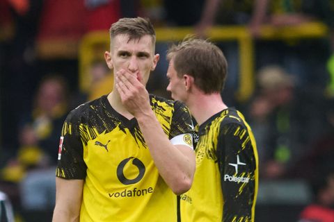 Im neuen Vertrag von Nico Schlotterbeck beim BVB soll eine Ausstiegsklausel verankert sein. (Archivbild) Foto: Bernd Thissen/dpa