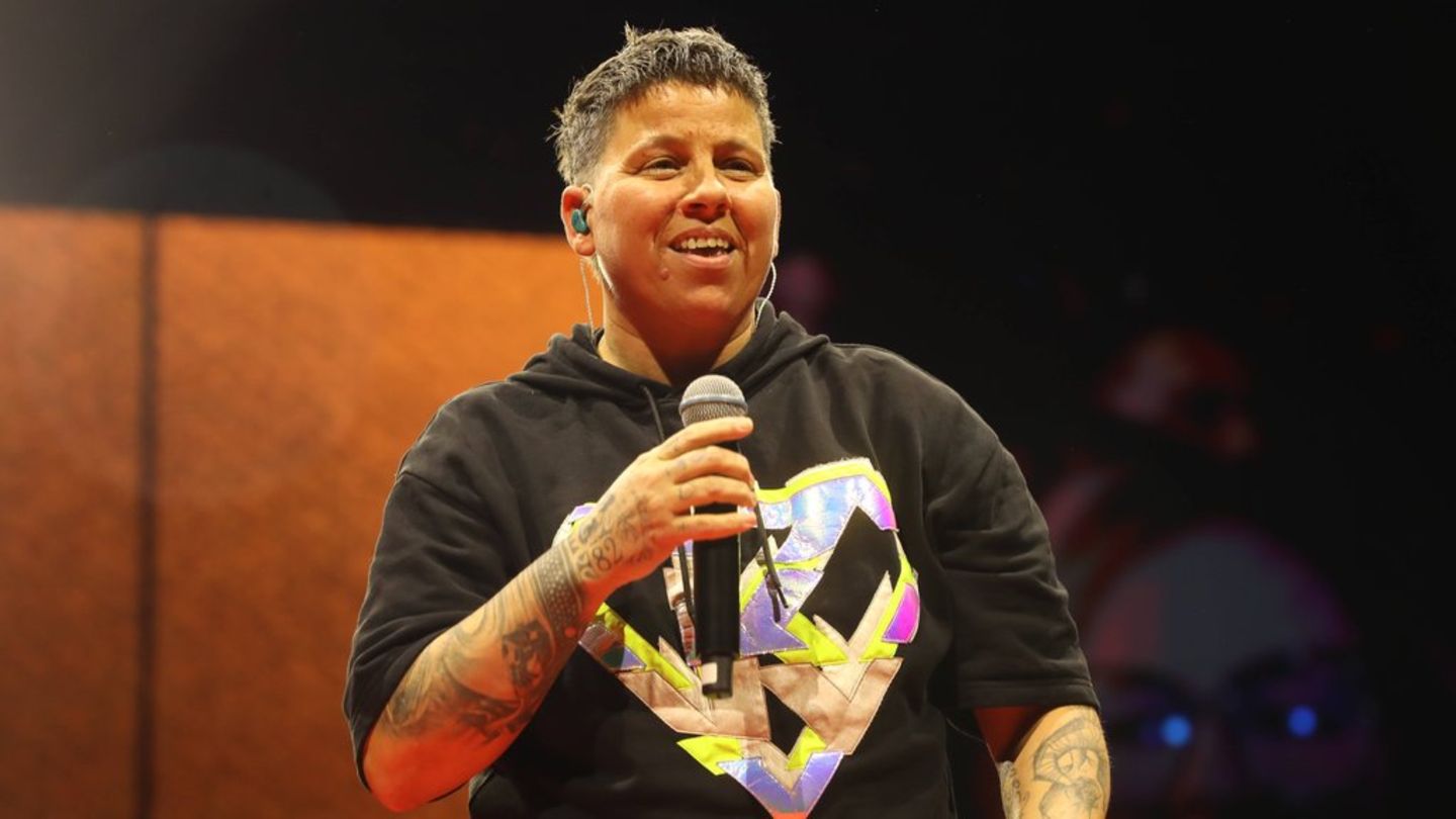 Kerstin Ott: Schlagerstar ließ sich die Brüste entfernen