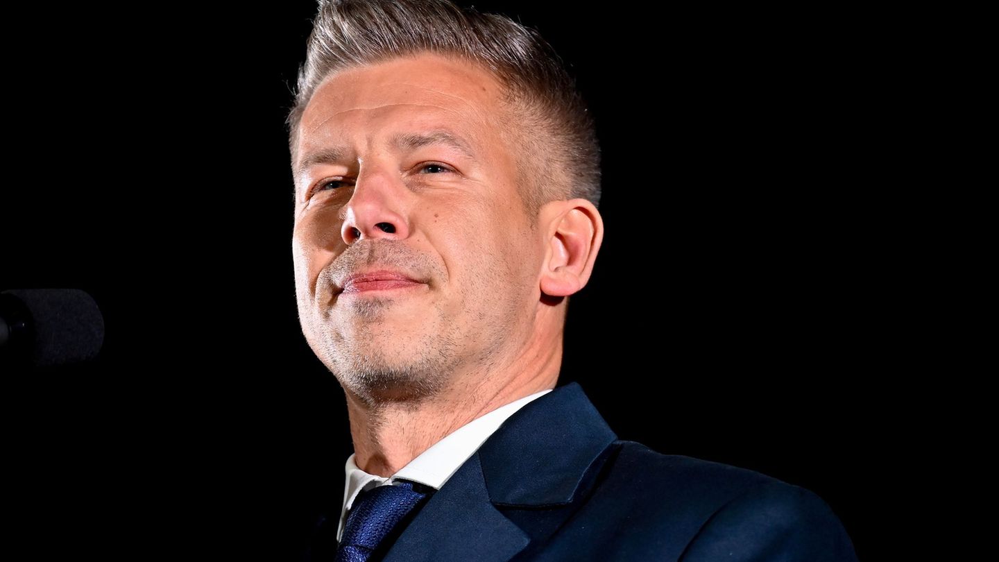 Ungarns künftiger Regierungschef Magyar will nach dem Amtsantritt die Propaganda-Maschinerie der Staatsmedien abstellen. (Archiv