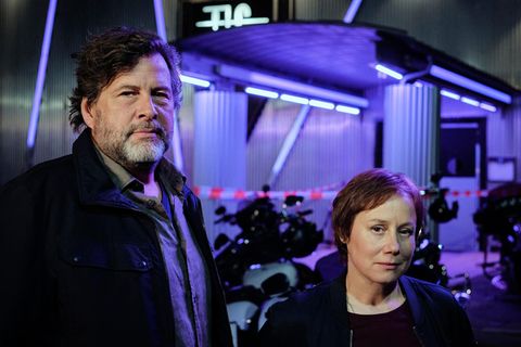 Hans-Jochen Wagner und Eva Löbau beim Dreh zum „Tatort – Innere Angelegenheiten“