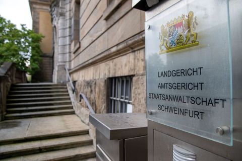 Der Angeklagte soll um die Jahrtausendwende herum Minderjährige in dem Kinderheim sexuell missbraucht haben. (Archivbild) Foto: