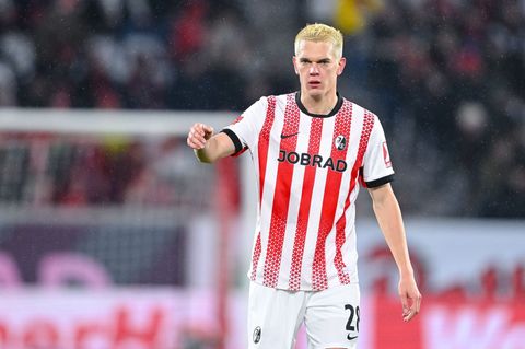 Organisator und Stabilisator: Matthias Ginter gibt die Richtung vor. (Archivbild) Foto: Harry Langer/dpa