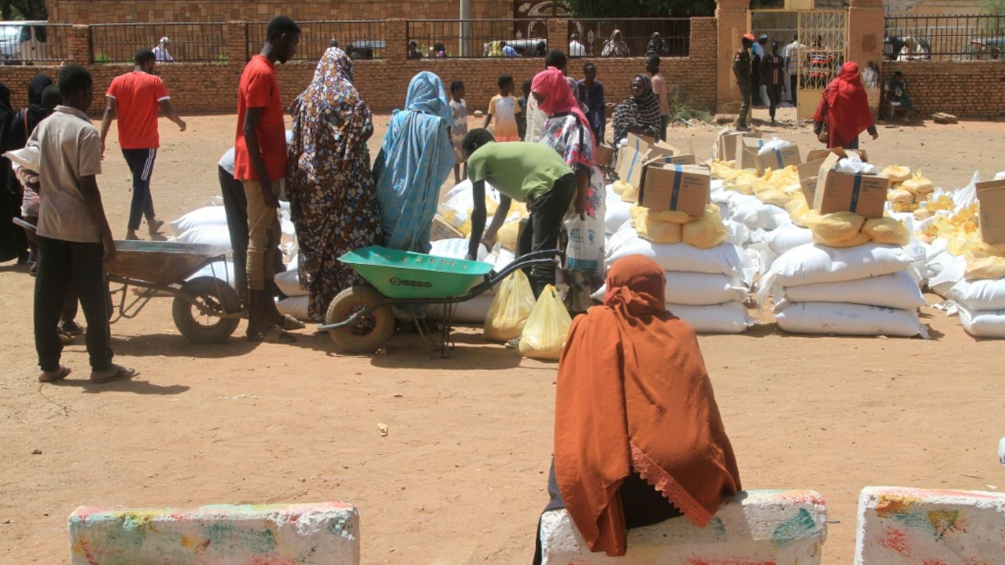 Sudan-Geberkonferenz in Berlin: Wadephul hofft auf mehr als eine Milliarde Dollar