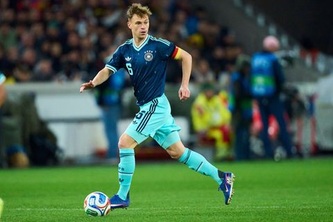 Bald können Fans Joshua Kimmich und seine Nationalmannschaft auf dem DFB-eigenen Sender hinter den Kulissen verfolgen.