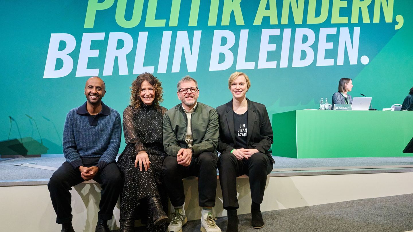 Der XXL-Parteitag der Berliner Grünen am Wochenende erfordert von der Parteispitze viel Vorbereitung. (Archivbild) Foto: Annette