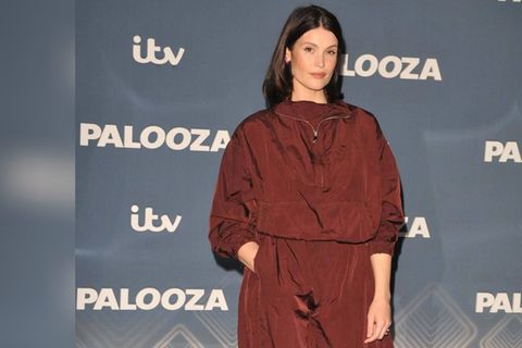 Gemma Arterton bei einer Red-Carpet-Veranstaltung in London im November 2025 - kurz nach der Geburt ihres zweiten Kindes.