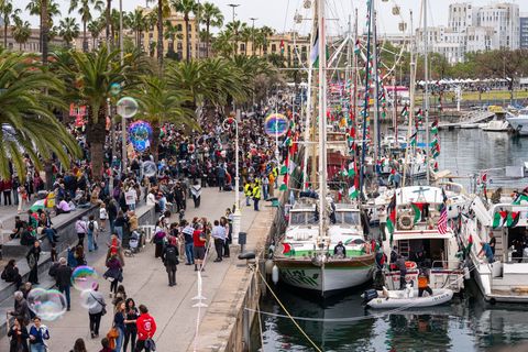 39 Boote der GSF-Flotte liefen in Barcelona aus. (Archivbild) Foto: Joan Mateu Parra/AP/dpa
