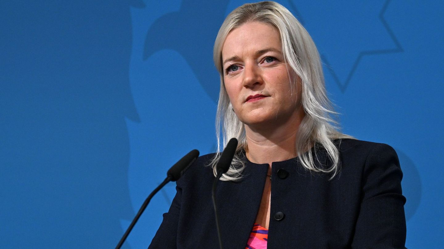 Migrationsministerin Beate Meißner (CDU) will weniger bürokratische Hürden für ausländische Absolventen. (Archivbild) Foto: Mart