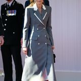 Prinzessin Kate bei einem Auftritt im Mantel