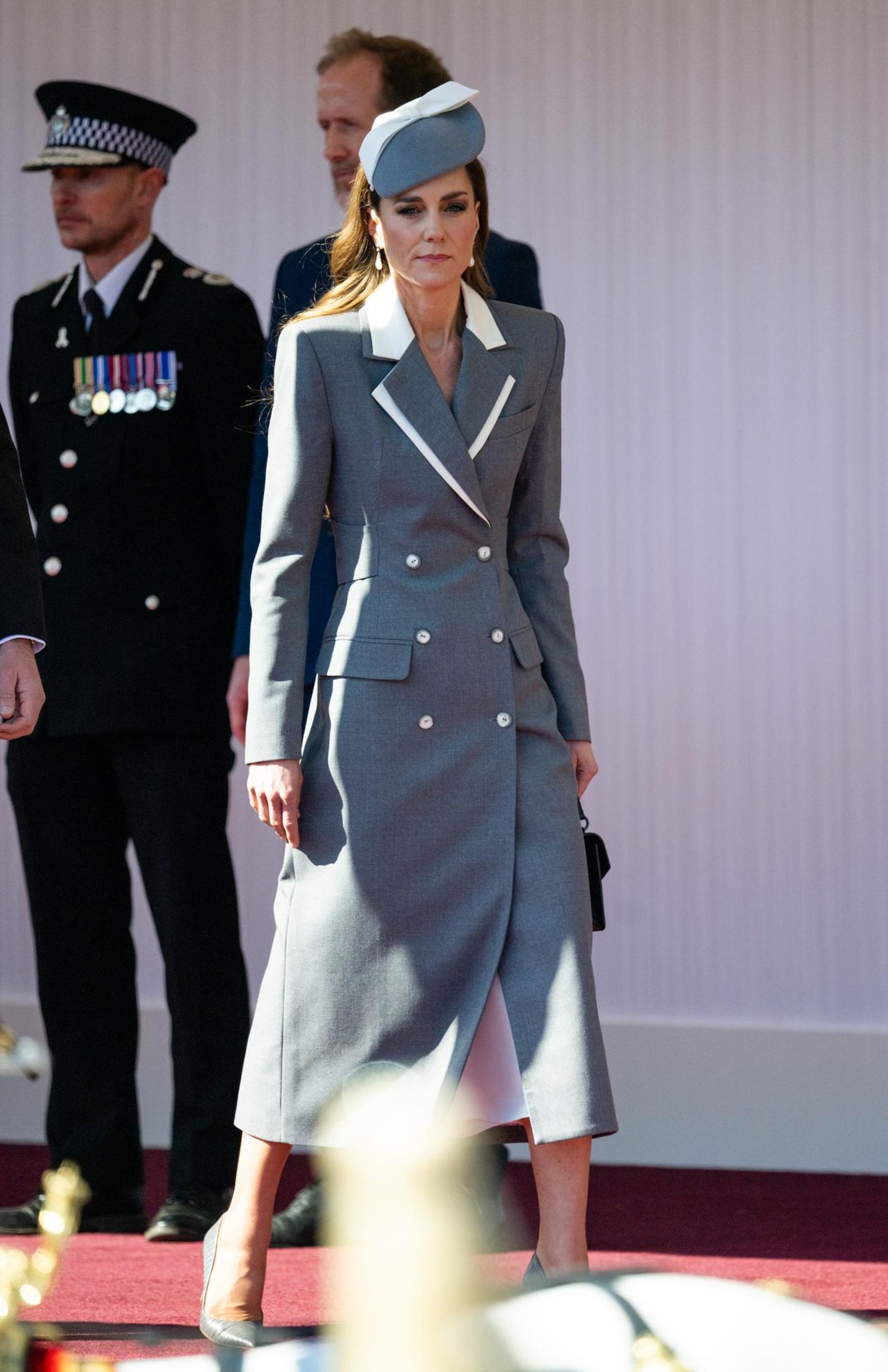 Prinzessin Kate bei einem Auftritt im Mantel