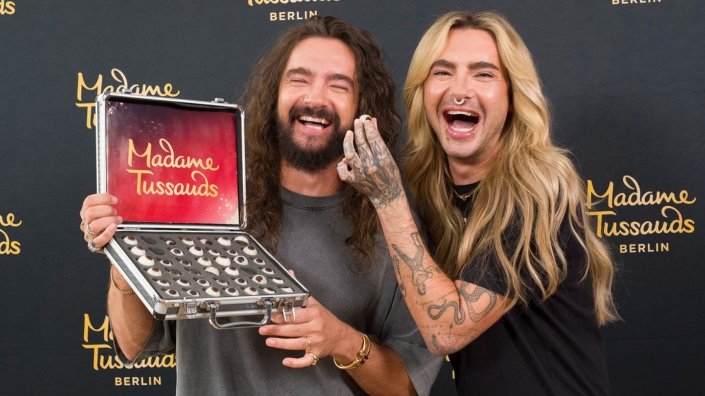 Die Vermessungen haben bereits stattgefunden: Tom Kaulitz (li.) und Bruder Bill bekommen jeweils eine Wachsfigur im Madame Tus