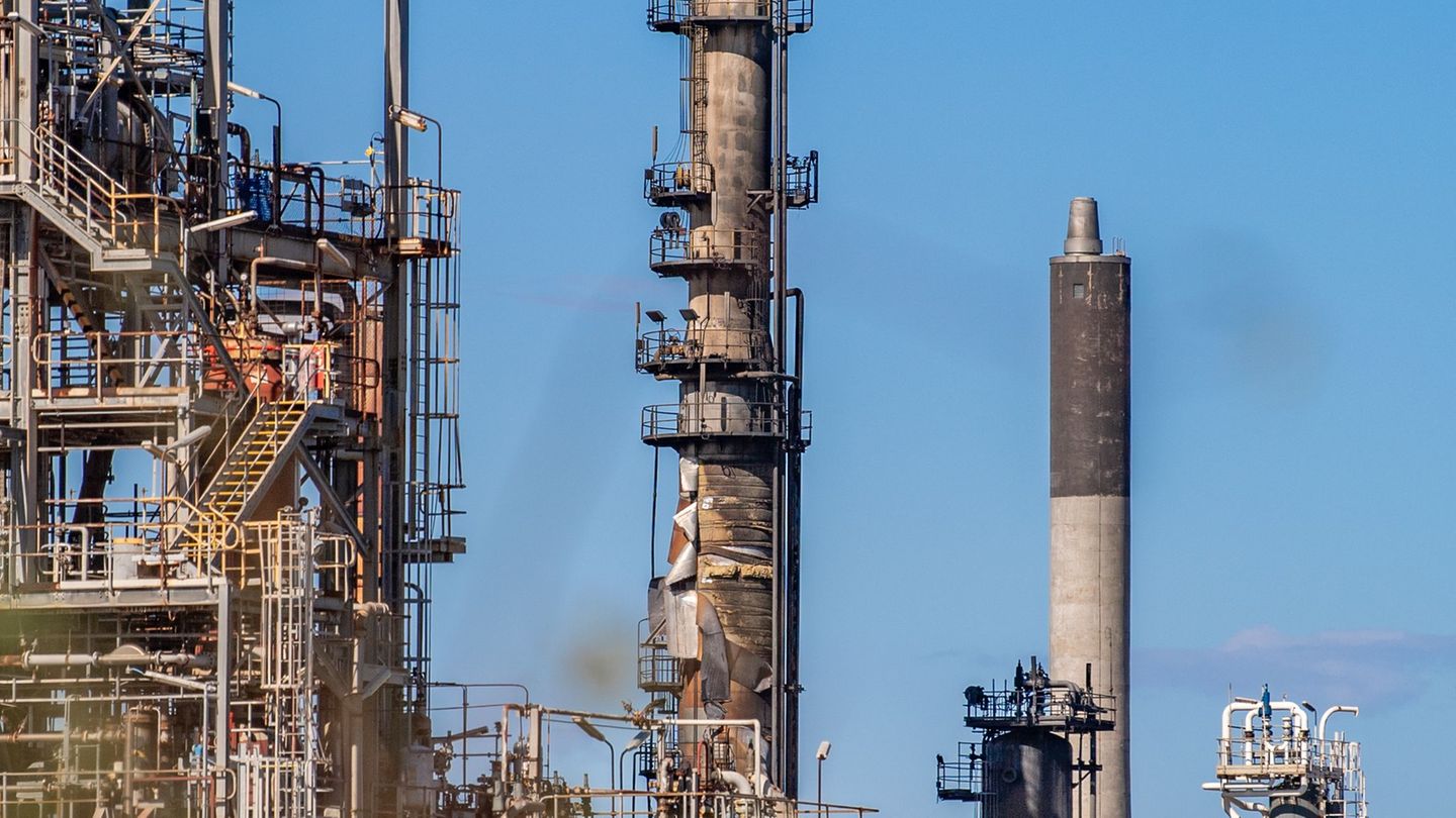 Das Feuer ist mittlerweile unter Kontrolle. Foto: Jay Kogler/AAP/dpa