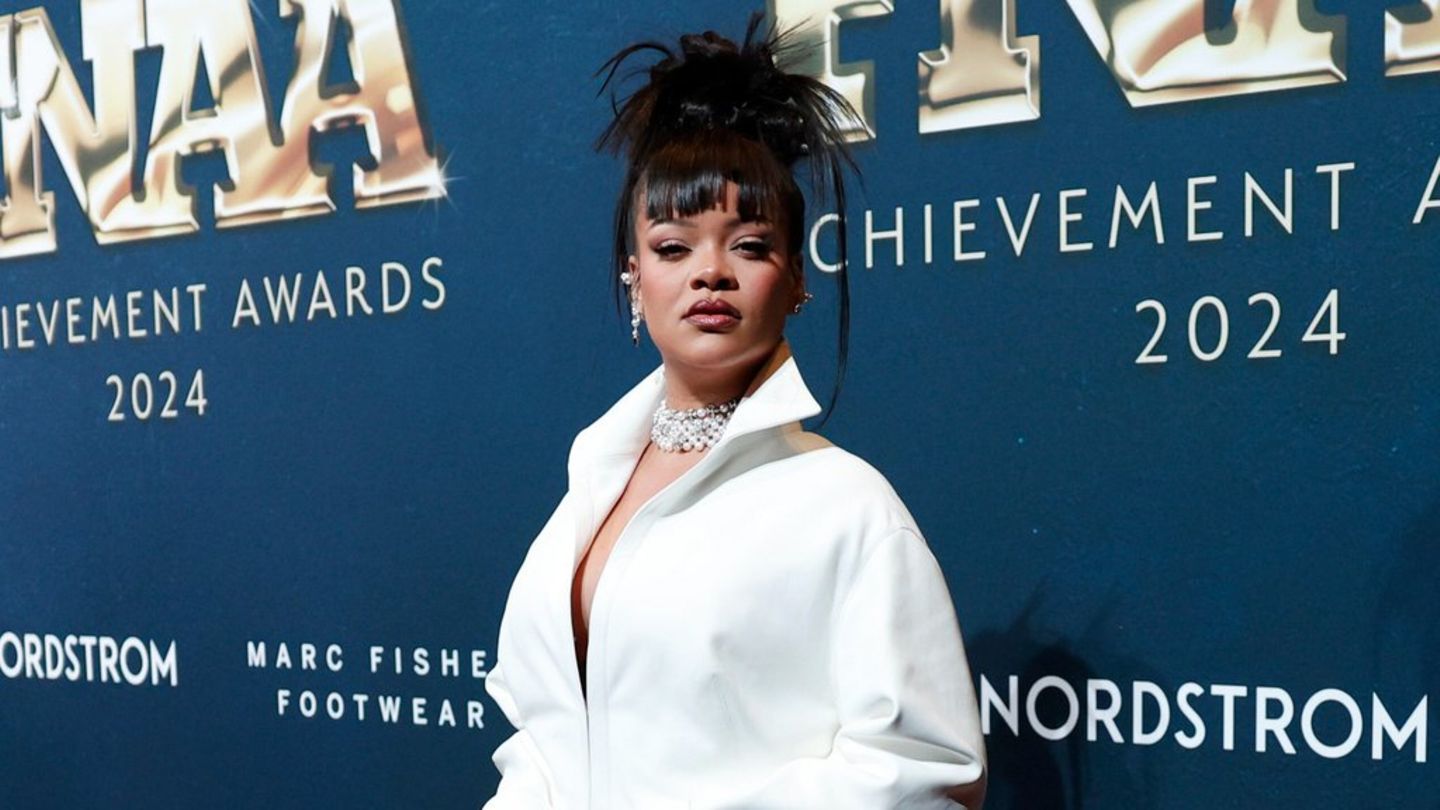 Ohne neues Album: Rihanna knackt historischen Musikrekord