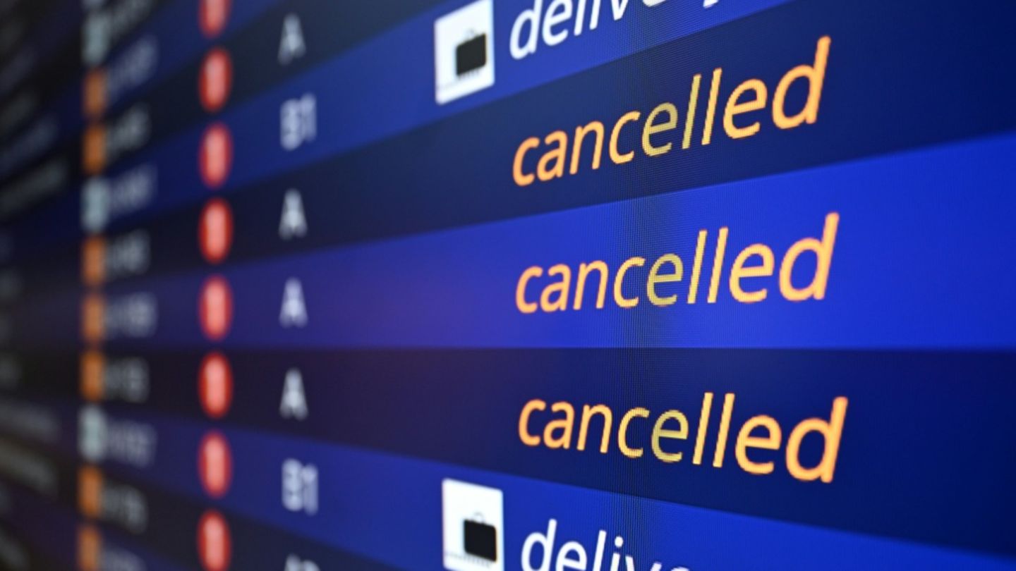 Anzeigetafel am Frankfurter Flughafen