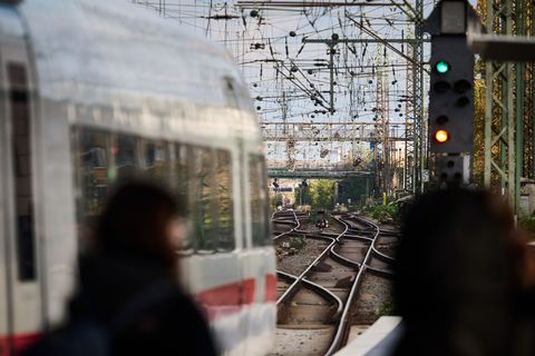Technische Probleme am Dortmunder Hauptbahnhof: Es kommt zu Verspätungen. (Symbolbild) Foto: Bernd Thissen/dpa