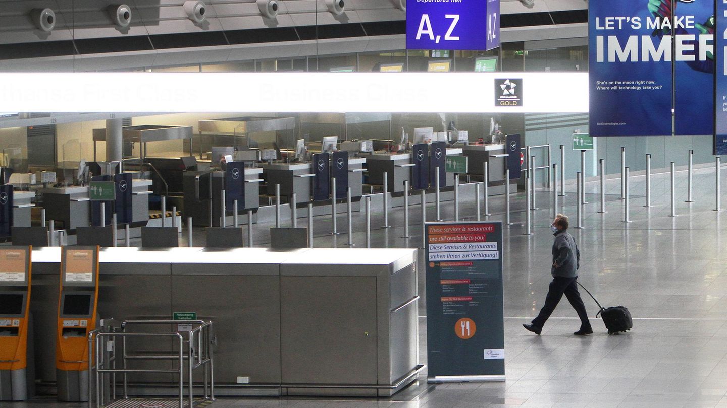 BER-Chefin: „Wenn es wieder mehr Flüge geben soll, müssen Tickets zehn Euro billiger werden“