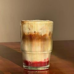 Sieht schon lecker aus: Ein Raspberry Danish Latte